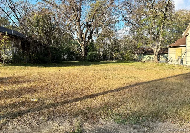 Land for sale at 706 Clinton St, Montgomery, AL 36108 | MLS# 588310