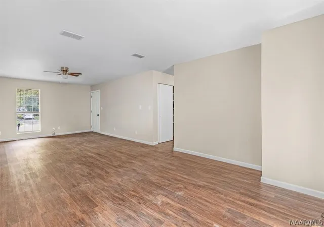 Photo 3 of Single family home for sale at 4248 Knollgate Rd, Montgomery, AL 36116 | MLS# 588170 | Listing updated on 2026-09-11