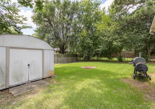 Photo 3 of Single family home for sale at 3310 Loch Hvn Rd, Montgomery, AL 36109 | MLS# 588385 | Listing updated on 2026-09-05