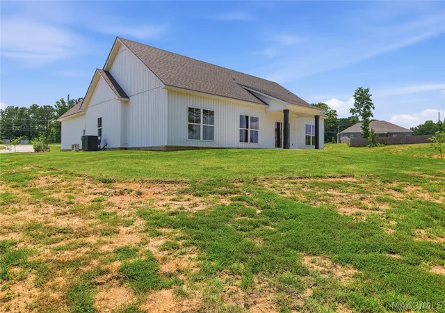 Photo 32 of Single family home for sale at 928 Central Rd, Eclectic, AL 36024 | MLS# 588236 | Listing updated on 2026-10-02