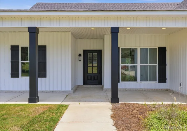 Photo 3 of Single family home for sale at 928 Central Rd, Eclectic, AL 36024 | MLS# 588236 | Listing updated on 2026-10-02