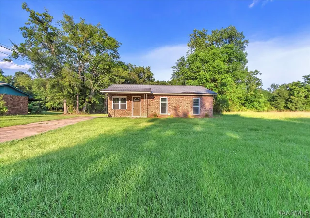 Photo 1 of Single family home for sale at 3363 E Brookwood, Montgomery, AL 36116 | MLS# 588499 | Listing updated on 2026-09-04