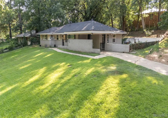 Photo 2 of Single family home for sale at 3517 N Georgetown Dr, Montgomery, AL 36109 | MLS# 588534 | Listing updated on 2026-09-02