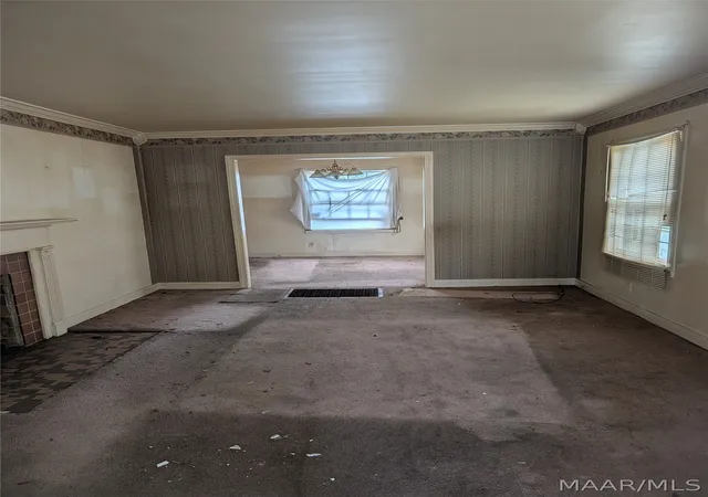 Photo 3 of Single family home for sale at 1221 41st Street, Birmingham, AL 35208 | MLS# 588569 | Listing updated on 2026-09-05