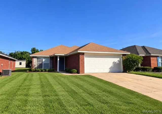 Photo 1 of Single family home for sale at 5932 Bramblewood Pl, Montgomery, AL 36116 | MLS# 588592 | Listing updated on 2026-09-09