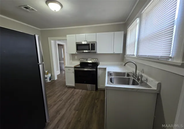 Photo 2 of Single family home for sale at 2308 Glendale Ave, Montgomery, AL 36107 | MLS# 588630 | Listing updated on 2026-09-05