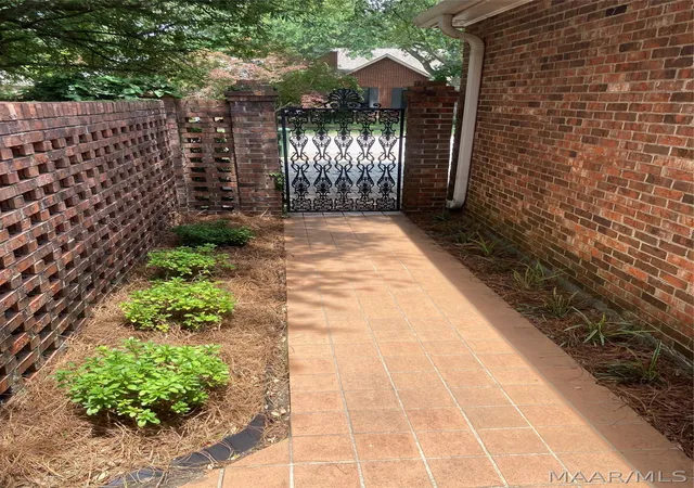Photo 3 of Single family home for sale at 3142 Gatsby Ln, Montgomery, AL 36106 | MLS# 588664 | Listing updated on 2026-09-04