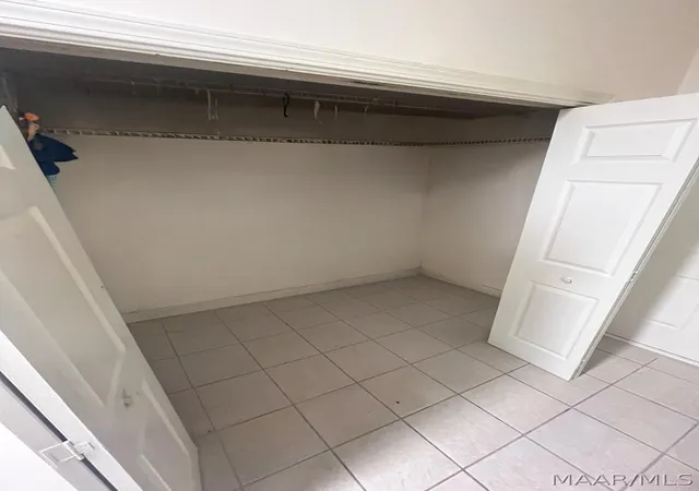 Photo 3 of Single family home for sale at 91 Pratt Dr, Enterprise, AL 36330 | MLS# 588677 | Listing updated on 2026-09-10