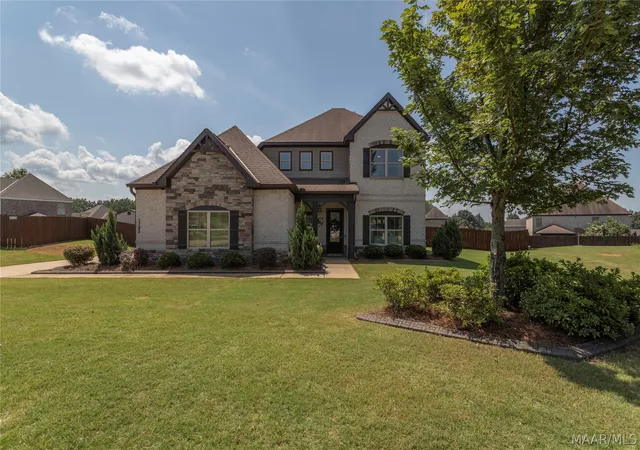 Photo 1 of Sale Pending at 1302 Witherspoon Dr, Prattville, AL 36066 | MLS# 588705 | Listing updated on 2026-09-09