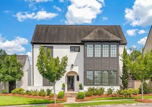 Photo 1 of Single family home for sale at 7942 Long Acre St, Montgomery, AL 36116 | MLS# 588733 | Listing updated on 2026-09-04