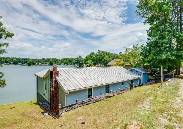 Photo 3 of Single family home for sale at 290 Holley Cir, Eclectic, AL 36024 | MLS# 588748 | Listing updated on 2026-09-05