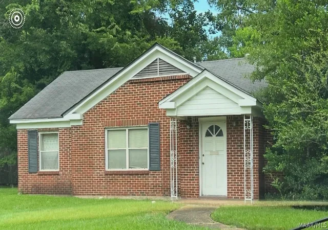 Photo 1 of Single family home for sale at 3691 S Court St, Montgomery, AL 36105 | MLS# 588760 | Listing updated on 2026-09-04