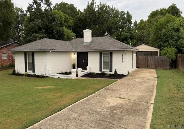 Photo 2 of Single family home for sale at 4341 Florence St, Montgomery, AL 36109 | MLS# 588772 | Listing updated on 2026-10-02