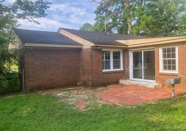 Photo 3 of Single family home for sale at 615 Briarcliff Rd, Montgomery, AL 36111 | MLS# 588777 | Listing updated on 2026-09-02