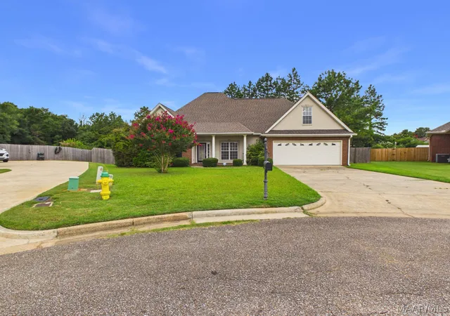 Photo 2 of Sale Pending at 1734 Windermere Ave, Prattville, AL 36066 | MLS# 588870 | Listing updated on 2026-09-28