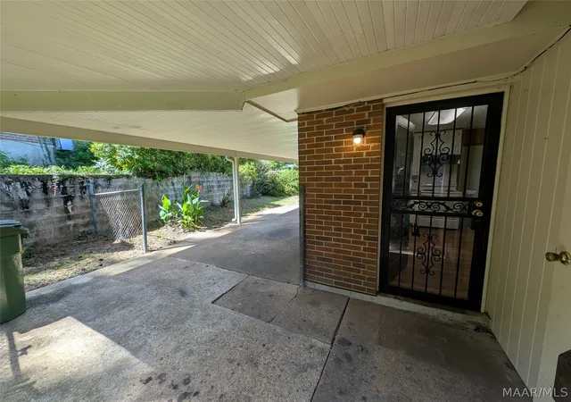 Photo 3 of Single family home for sale at 4311 Donovan Dr, Montgomery, AL 36109 | MLS# 588883 | Listing updated on 2026-09-29