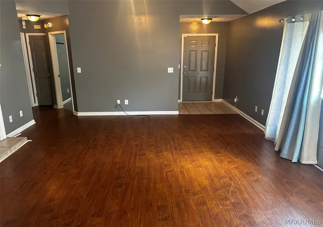 Photo 3 of Single family home for sale at 2068 Aberdeen Dr, Montgomery, AL 36116 | MLS# 588853 | Listing updated on 2026-09-11