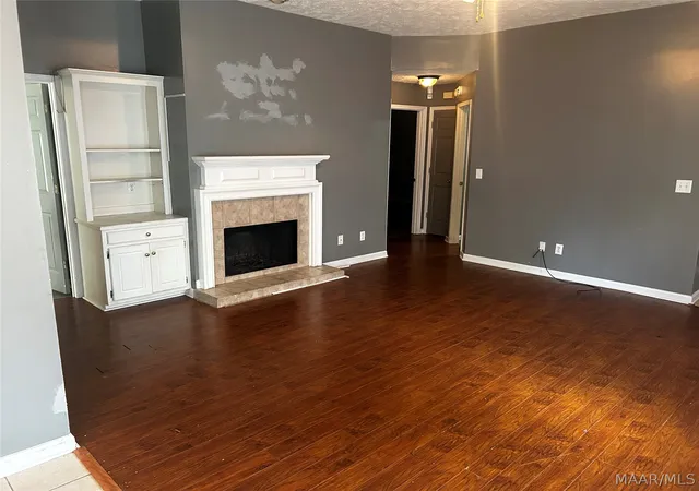 Photo 4 of Single family home for sale at 2068 Aberdeen Dr, Montgomery, AL 36116 | MLS# 588853 | Listing updated on 2026-09-11