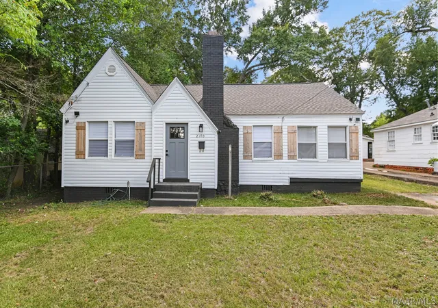 Photo 2 of Single family home for sale at 2140 Windsor Ave, Montgomery, AL 36107 | MLS# 588916 | Listing updated on 2026-09-10