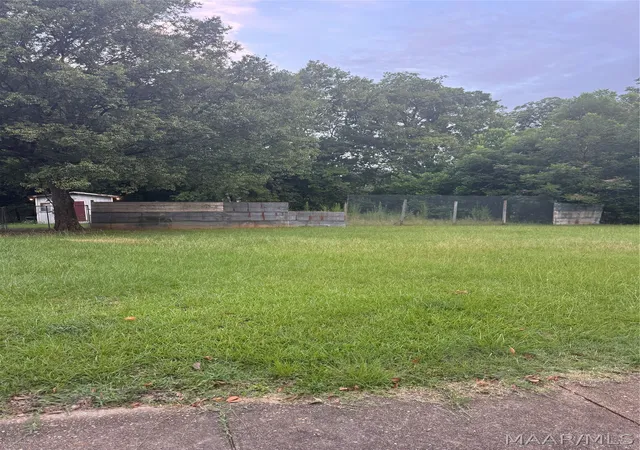 Photo 1 of Land for sale at 925 Claudette Colvin Dr, Montgomery, AL 36107 | MLS# 588913 | Listing updated on 2026-09-02