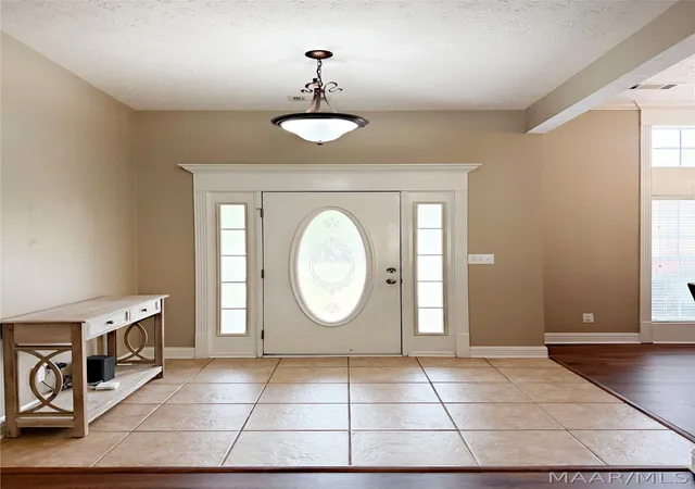Photo 3 of Single family home for sale at 1154 Old Ware Rd, Wetumpka, AL 36093 | MLS# 588932 | Listing updated on 2026-09-05