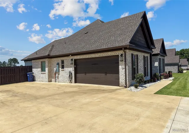 Photo 3 of Single family home for sale at 45 Preserve Ridge Ln, Wetumpka, AL 36092 | MLS# 588862 | Listing updated on 2026-09-02