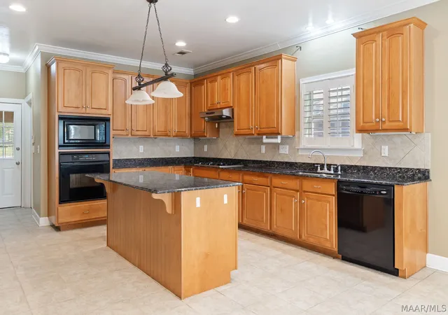Photo 4 of Single family home for sale at 8406 Vintage Way, Montgomery, AL 36116 | MLS# 588979 | Listing updated on 2026-09-18