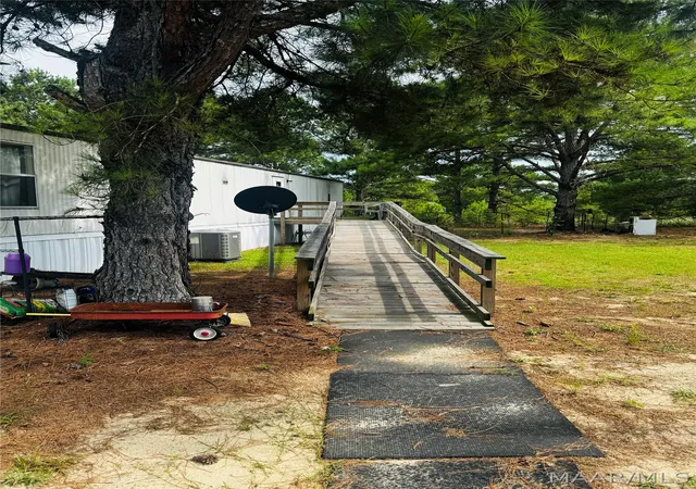 Photo 3 of Manufactured home for sale at 1739 County Rd 21 N, Prattville, AL 36067 | MLS# 588945 | Listing updated on 2026-09-04