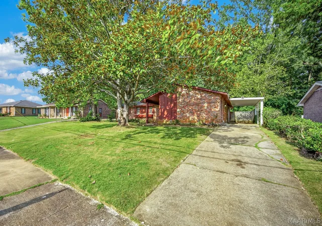 Photo 1 of Single family home for sale at 4219 Andova Dr, Montgomery, AL 36116 | MLS# 589070 | Listing updated on 2026-09-02