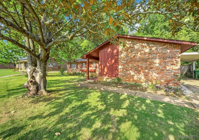 Photo 3 of Single family home for sale at 4219 Andova Dr, Montgomery, AL 36116 | MLS# 589070 | Listing updated on 2026-09-02