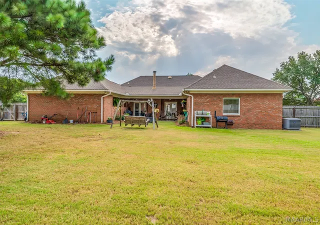 Photo 4 of Single family home for sale at 600 Pimblico Rd, Montgomery, AL 36109 | MLS# 589037 | Listing updated on 2026-09-02