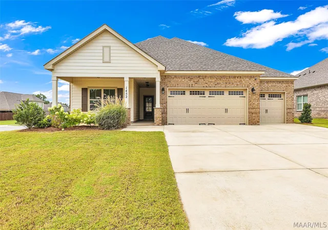 Photo 1 of Single family home for sale at 1452 Wildlife Way, Prattville, AL 36066 | MLS# 589081 | Listing updated on 2026-09-10