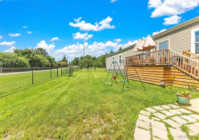 Photo 3 of Manufactured home for sale at 5201 County Rd 37, Thorsby, AL 35171 | MLS# 589061 | Listing updated on 2026-09-02