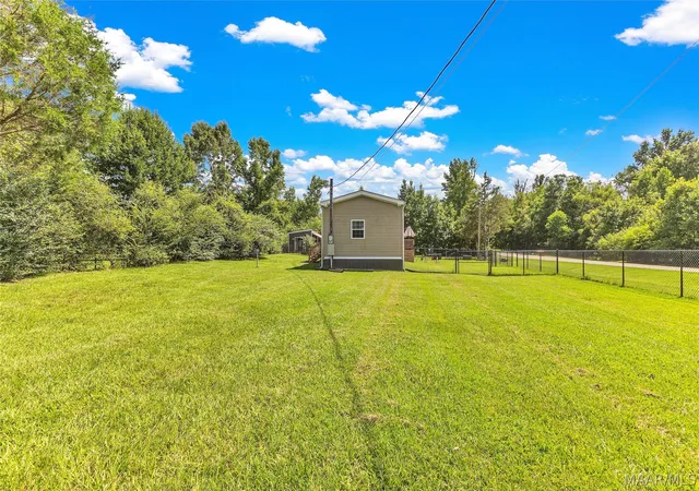 Photo 3 of Manufactured home for sale at 5201 County Rd 37, Thorsby, AL 35171 | MLS# 589061 | Listing updated on 2026-09-02