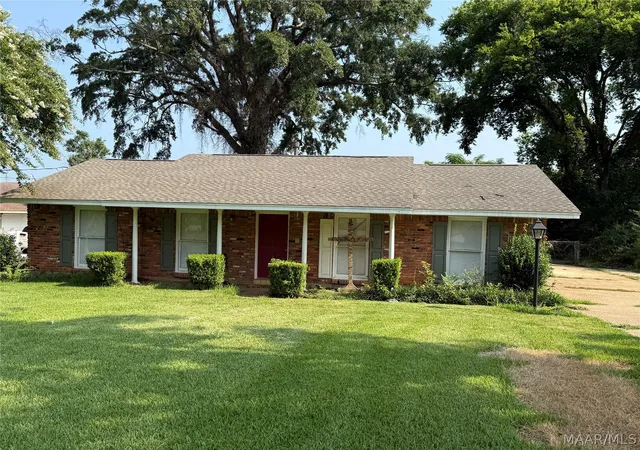 Photo 1 of Single family home for sale at 1342 Hillman St, Montgomery, AL 36109 | MLS# 589093 | Listing updated on 2026-09-05