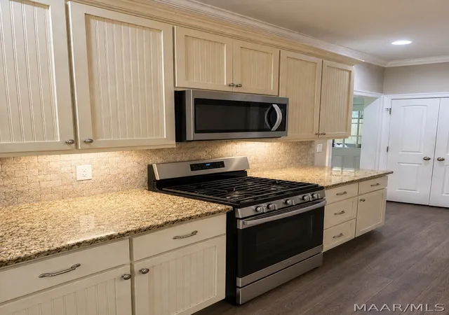 Photo 3 of Single family home for sale at 127 Brookley Dr, Eclectic, AL 36024 | MLS# 588953 | Listing updated on 2026-09-11