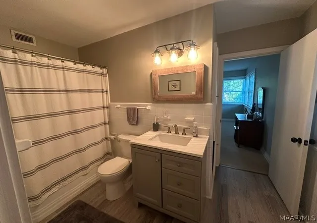 Photo 4 of Single family home for sale at 220 E Tuskeena St, Hayneville, AL 36040 | MLS# 589125 | Listing updated on 2026-09-10