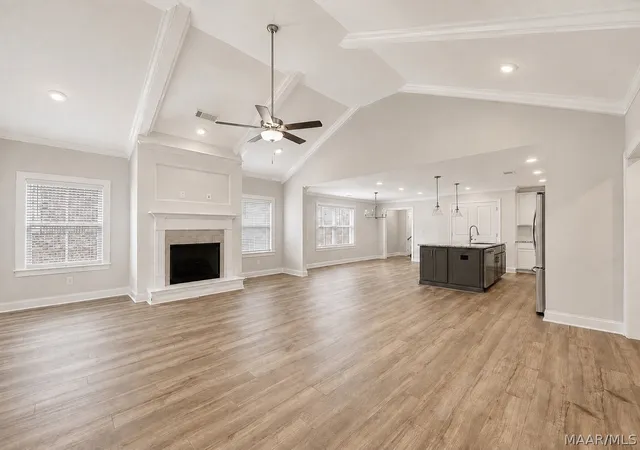 Photo 4 of Single family home for sale at 974 Pearl Dr, Prattville, AL 36066 | MLS# 588023 | Listing updated on 2026-10-07