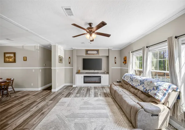 Photo 3 of Manufactured home for sale at 2945 Highway 82 W, Prattville, AL 36067 | MLS# 588974 | Listing updated on 2026-09-05