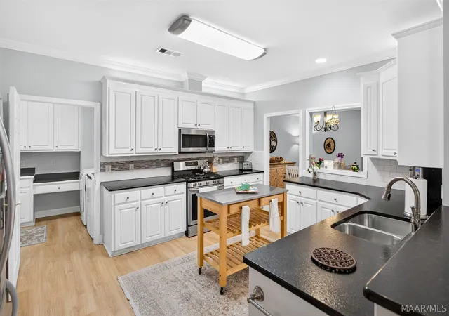 Photo 4 of Single family home for sale at 147 River Chase Ct, Wetumpka, AL 36092 | MLS# 589230 | Listing updated on 2026-09-10