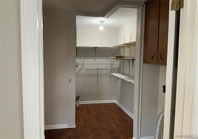 Photo 2 of Single family home for sale at 101 Natchez Ct, Montgomery, AL 36117 | MLS# 588925 | Listing updated on 2026-09-07