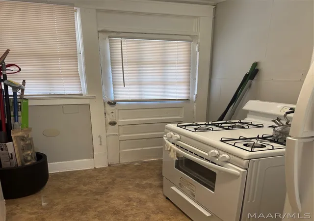 Photo 4 of Townhouse for sale at 305 Federal Dr, Montgomery, AL 36107 | MLS# 589216 | Listing updated on 2026-09-10