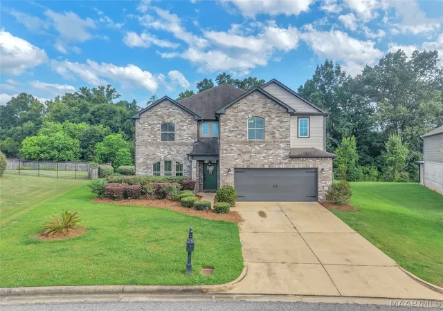 Photo 1 of Single family home for sale at 5868 Blevins Cir, Montgomery, AL 36116 | MLS# 588924 | Listing updated on 2026-09-04