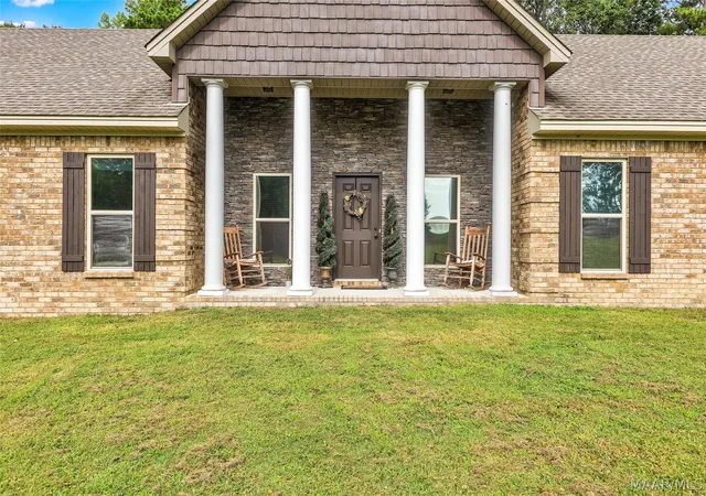 Photo 3 of Sale Pending at 1144 Fortner Rd, Wetumpka, AL 36092 | MLS# 589193 | Listing updated on 2026-10-01