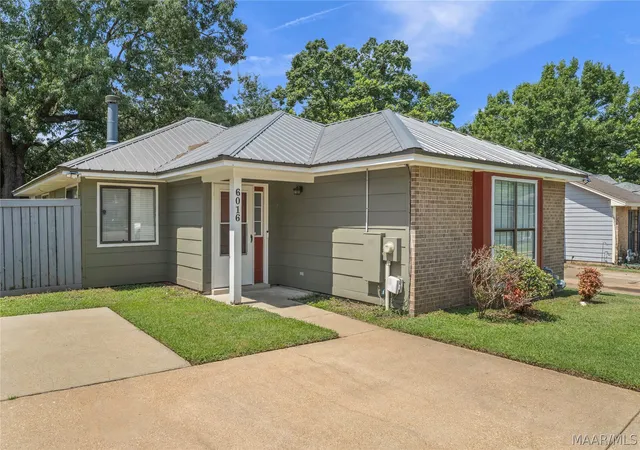 Photo 2 of Single family home for sale at 6016 Camelot Ct, Montgomery, AL 36117 | MLS# 589327 | Listing updated on 2026-09-11