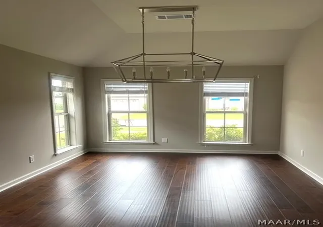 Photo 3 of Single family home for sale at 1429 Bristol Park Pl, Montgomery, AL 36117 | MLS# 589360 | Listing updated on 2026-09-30