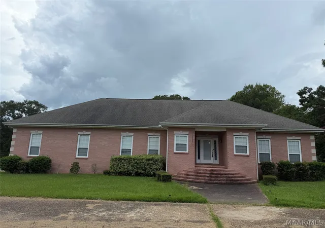 Photo 1 of Single family home for sale at 116 Golson Rd, Fort Deposit, AL 36032 | MLS# 589413 | Listing updated on 2026-09-04