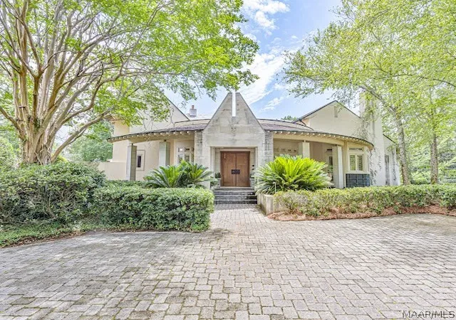 Photo 1 of Single family home for sale at 3359 Bankhead Ave, Montgomery, AL 36106 | MLS# 589210 | Listing updated on 2026-09-02