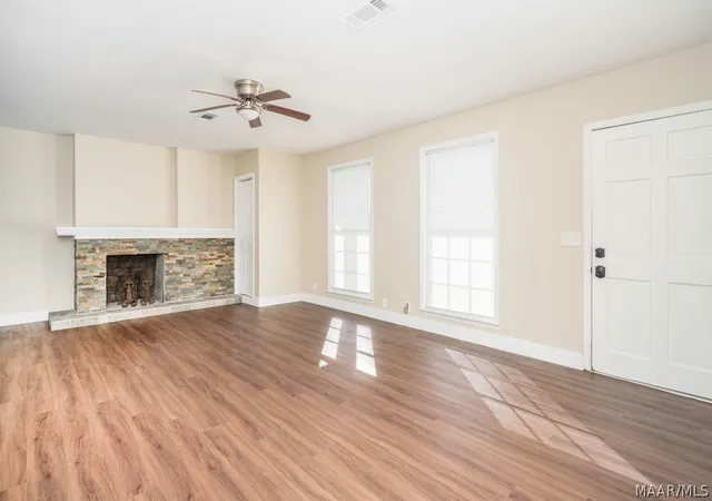 Photo 4 of Single family home for sale at 2005 W Dallas Ave, Selma, AL 36701 | MLS# 589505 | Listing updated on 2026-09-23