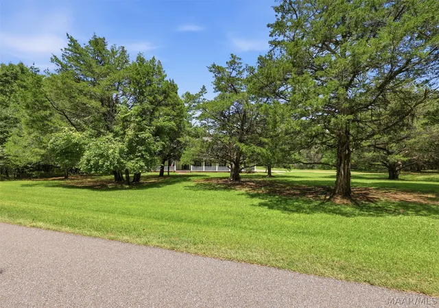 Photo 3 of Single family home for sale at 600 Cedar Pines Rd, Mathews, AL 36052 | MLS# 589173 | Listing updated on 2026-09-24